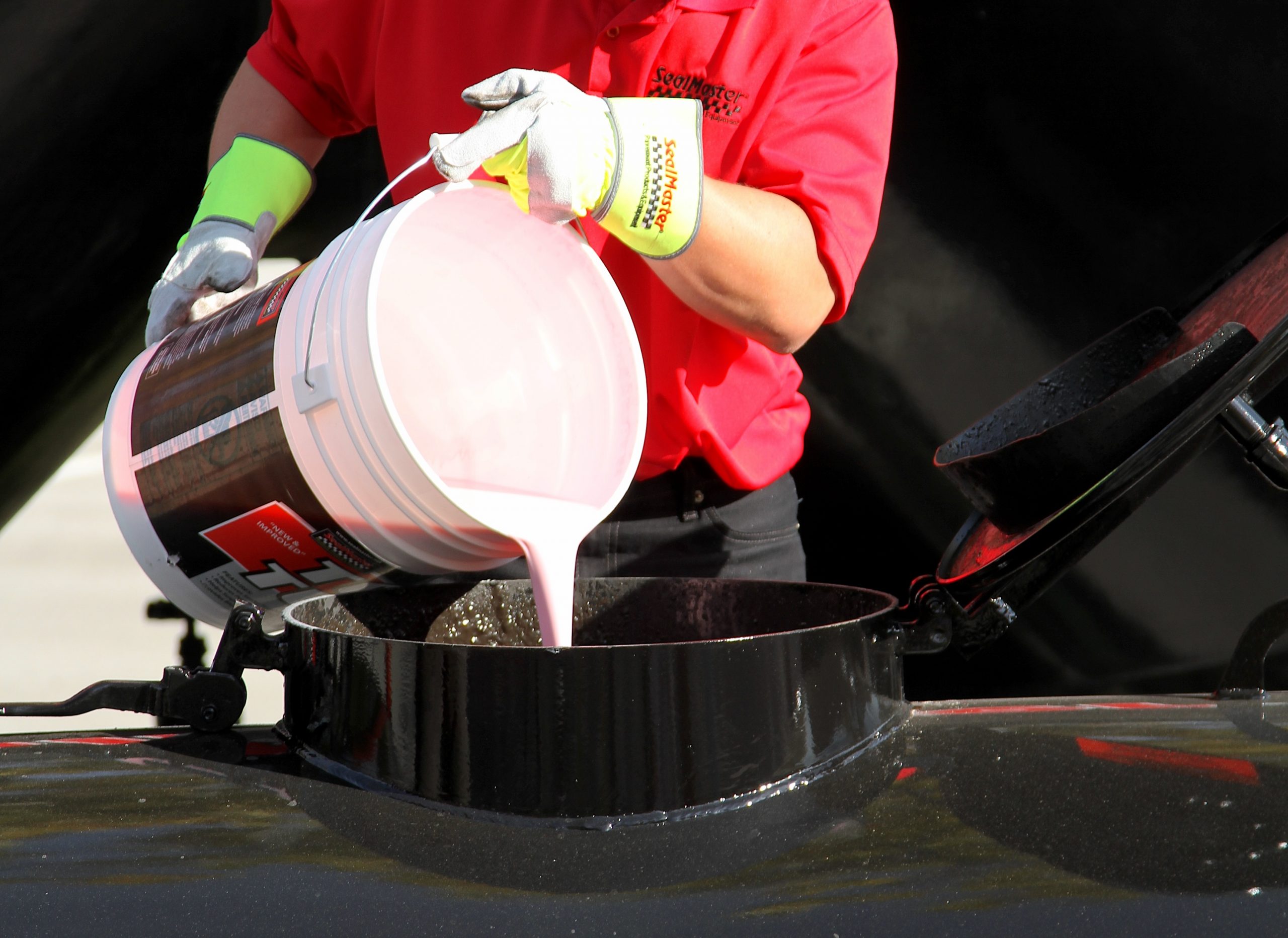 How to Mix Pavement Sealer for Professional Results. What Happens If You Add Too Much Additive?