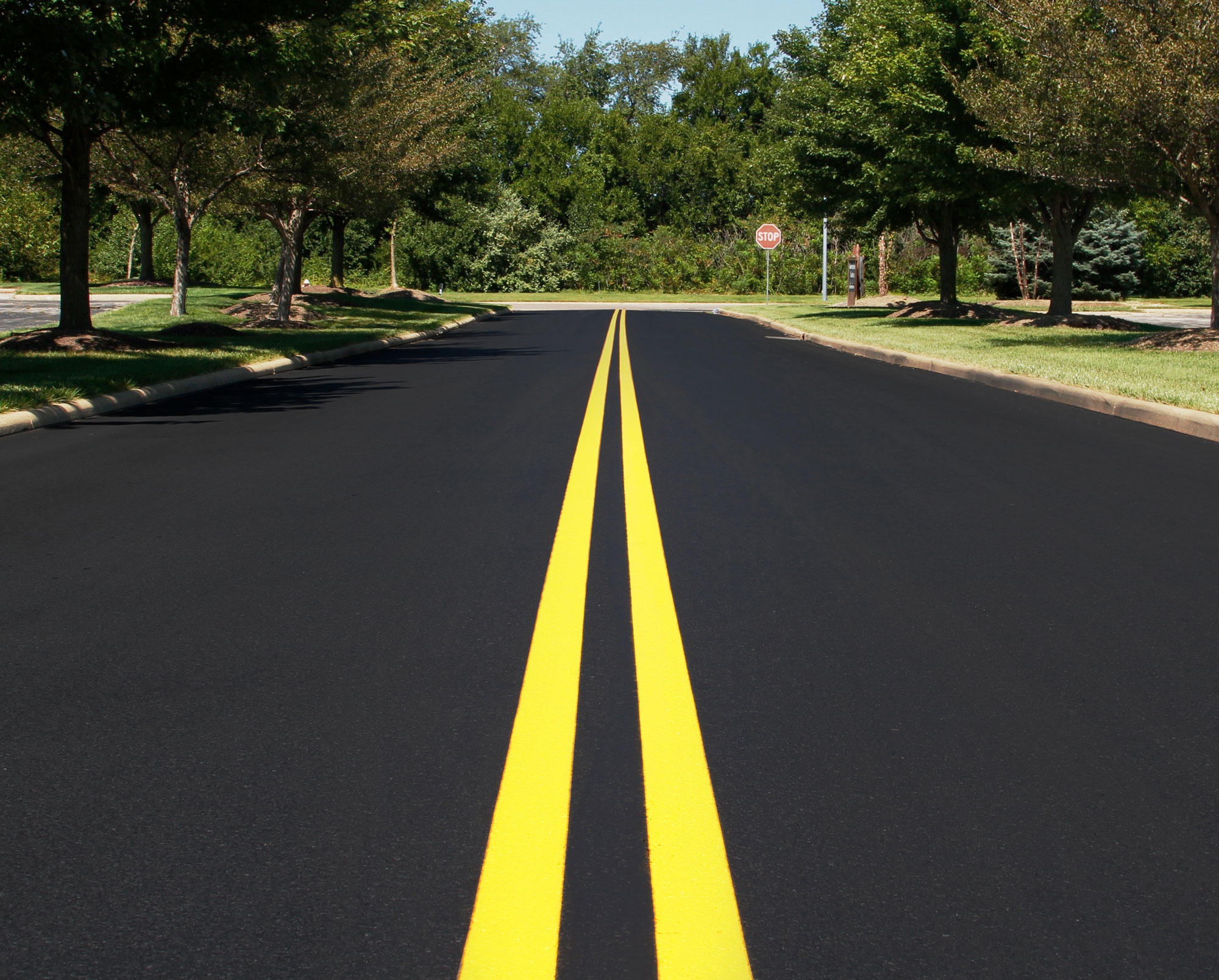 acrylic-traffic-paint-finish