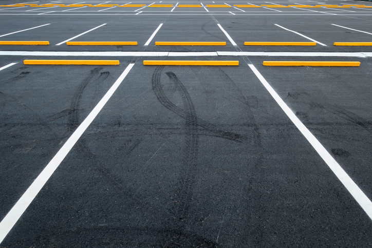 How to Mix Pavement Sealer for Professional Results. What Happens If You Don't Add Enough Additive?