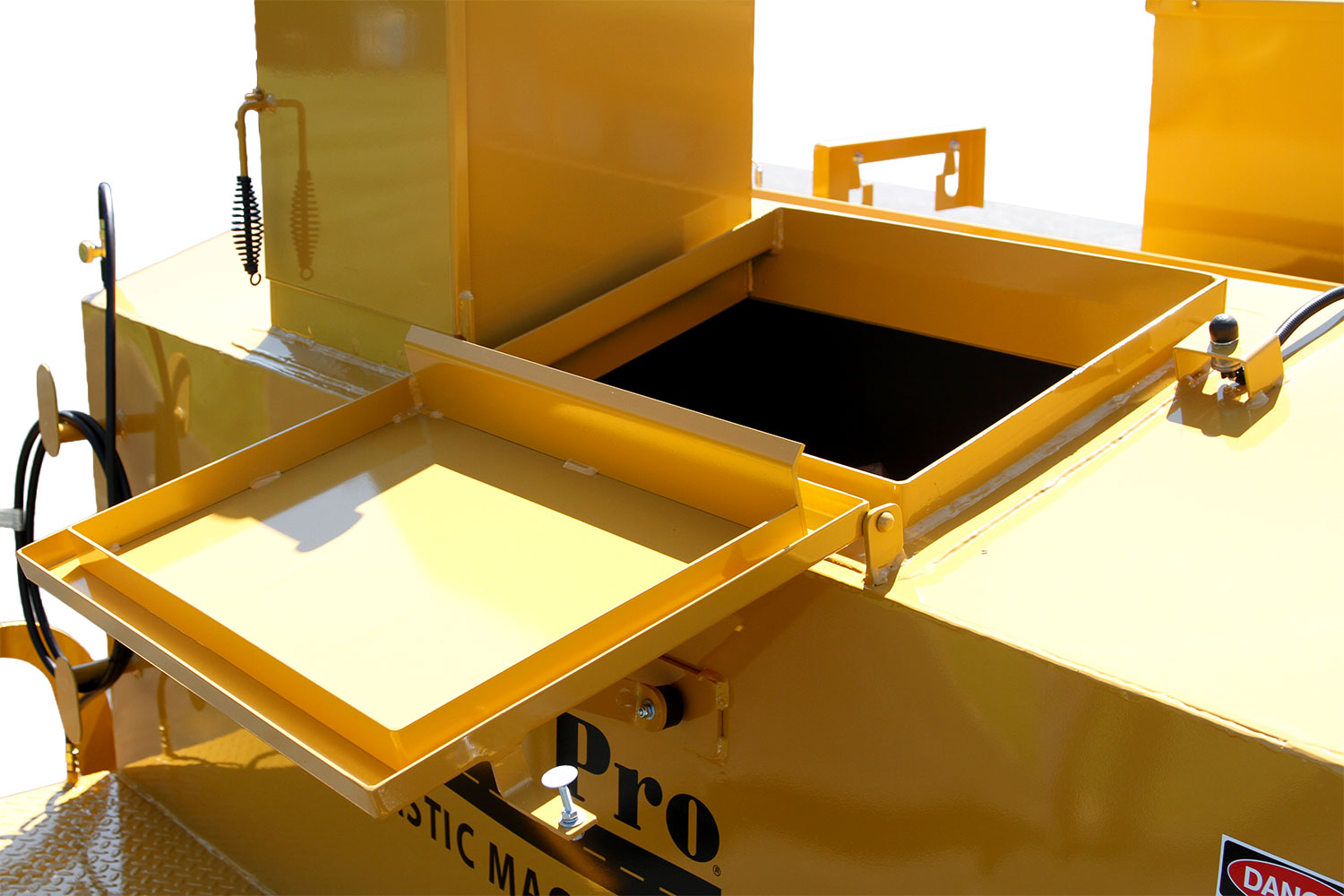 mastic-features-hatch